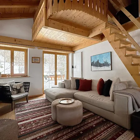 Alpine Hideaway Mountain Retreat 1-6 Pers