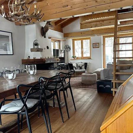 Alpine Hideaway Mountain Retreat 1-6 Pers アパート